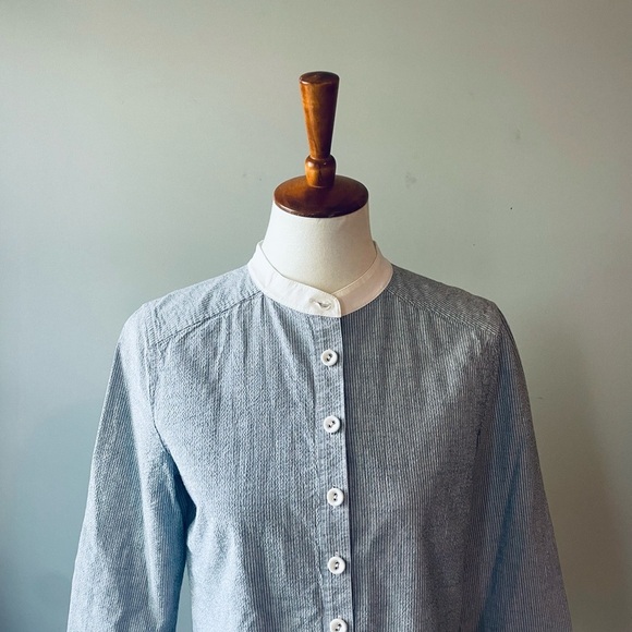 St. John Blue and White Button Down Shirt - Picture 2 of 7